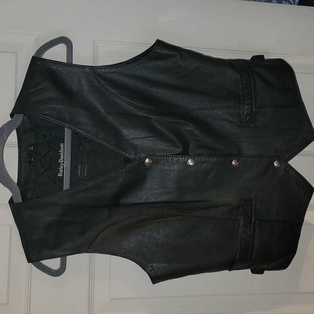 Harley Davidson Cowhide Vest - Picture 5 of 5